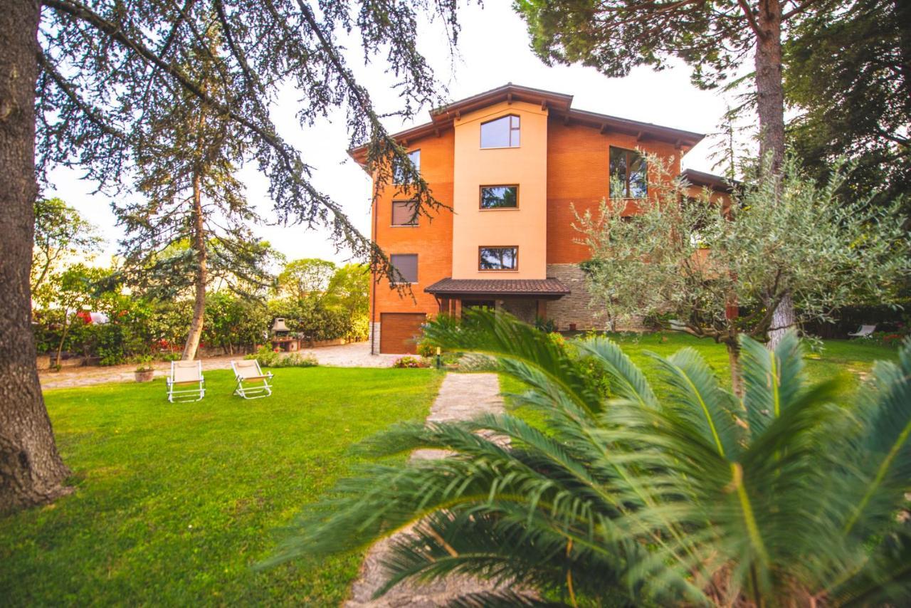 B&B Il Girasole Corciano Buitenkant foto